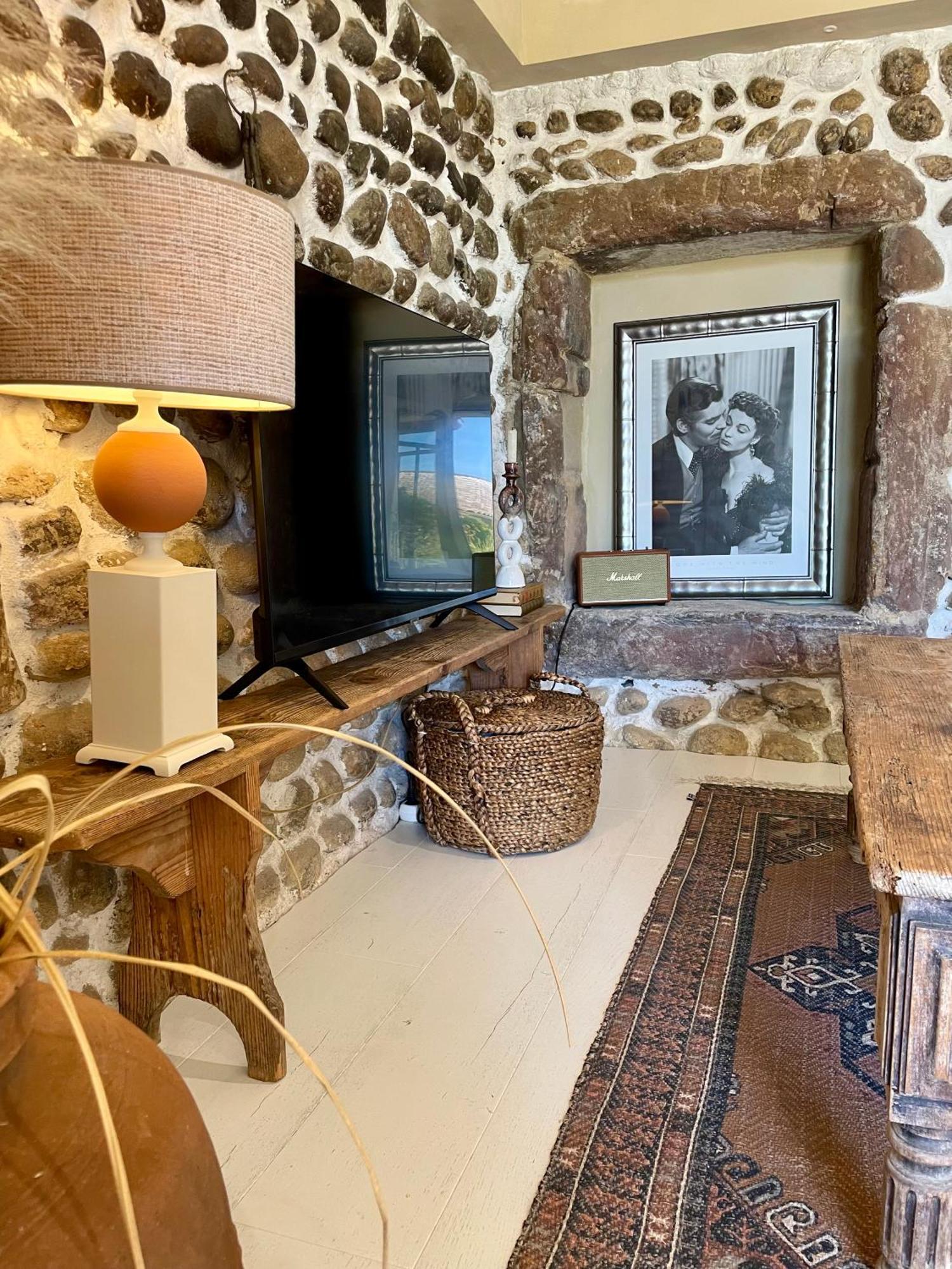 La Suite Dromoise 1809 Saint-Paul-lès-Romans Exterior photo